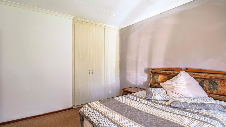 3 Bedroom Property for Sale in Safari Gardens North West